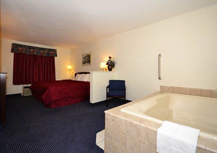 Quality & Northwest Hotel