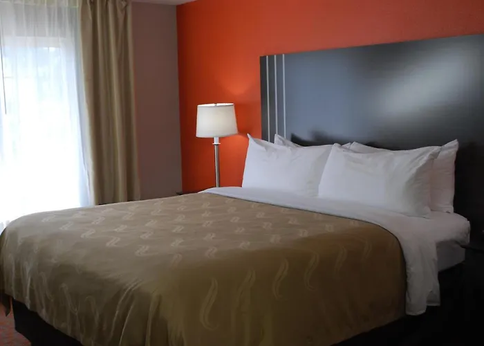 Quality Inn & Suites Fresno Northwest