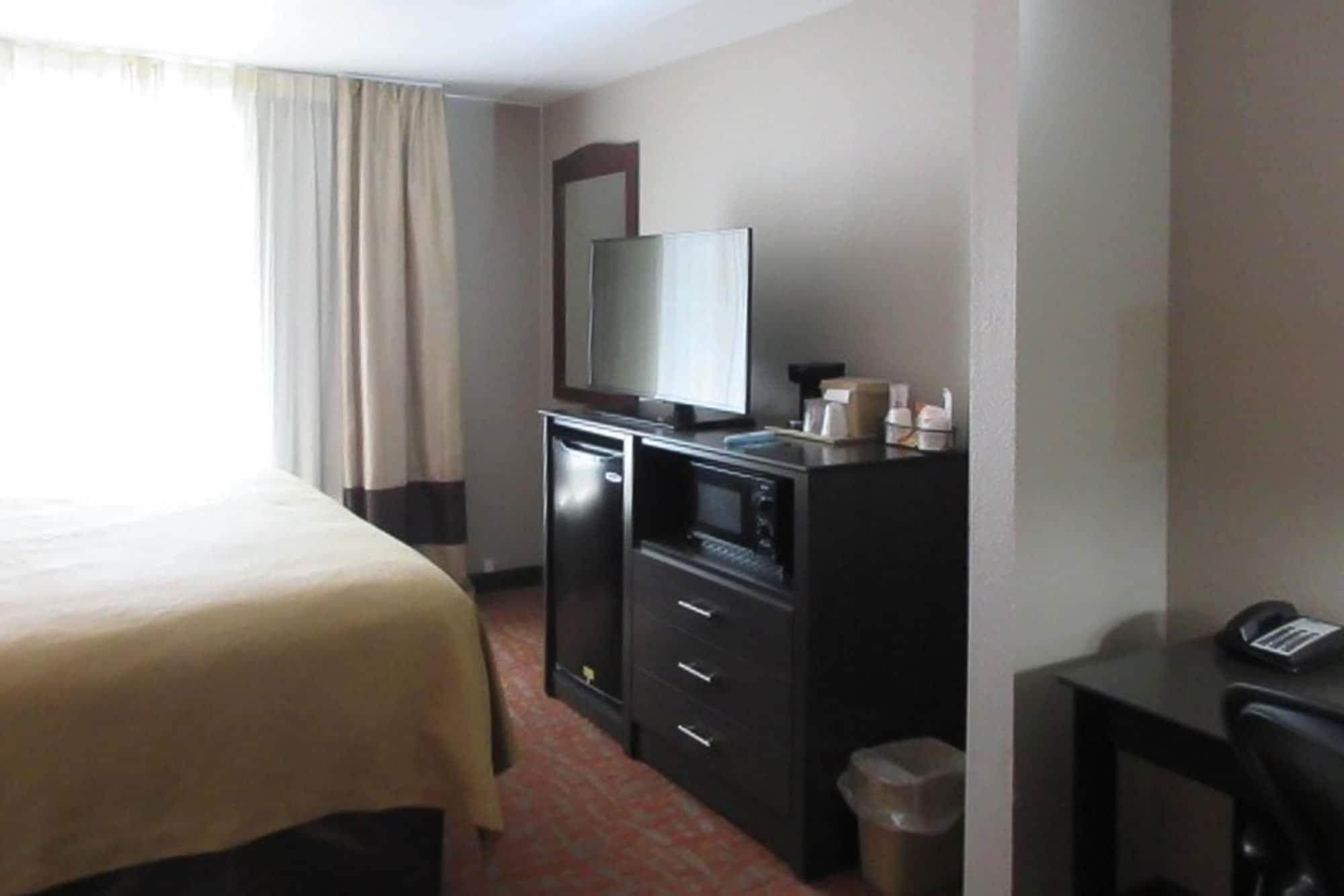 Quality & Northwest Hotel Fresno